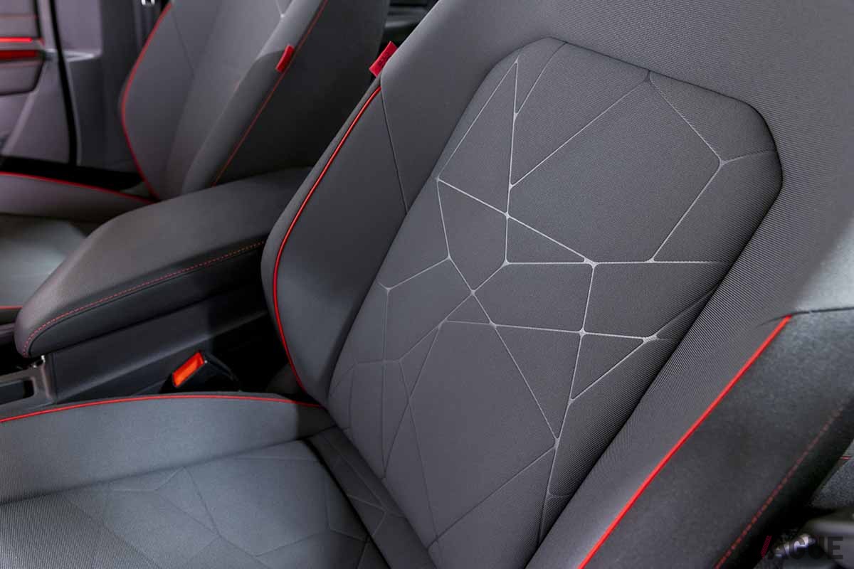 米国で登場したVW「ジェッタGLI 40周年記念エディション」のインテリア