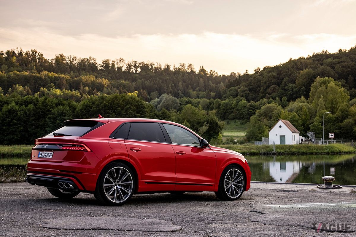 アウディ新型「SQ8」