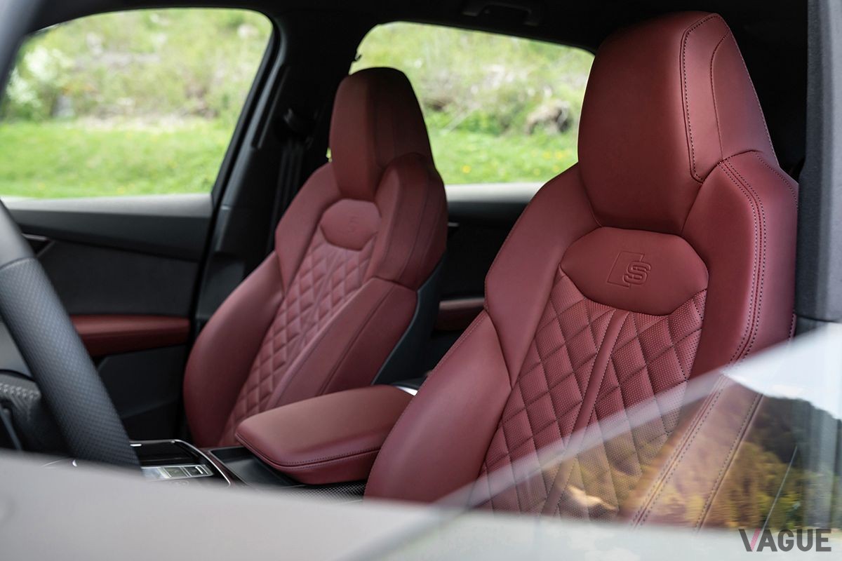 アウディ新型「SQ7」のインテリア