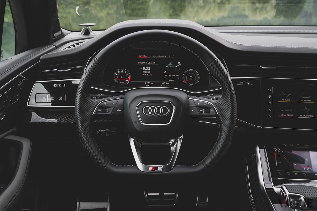アウディ新型「SQ7」のインテリア