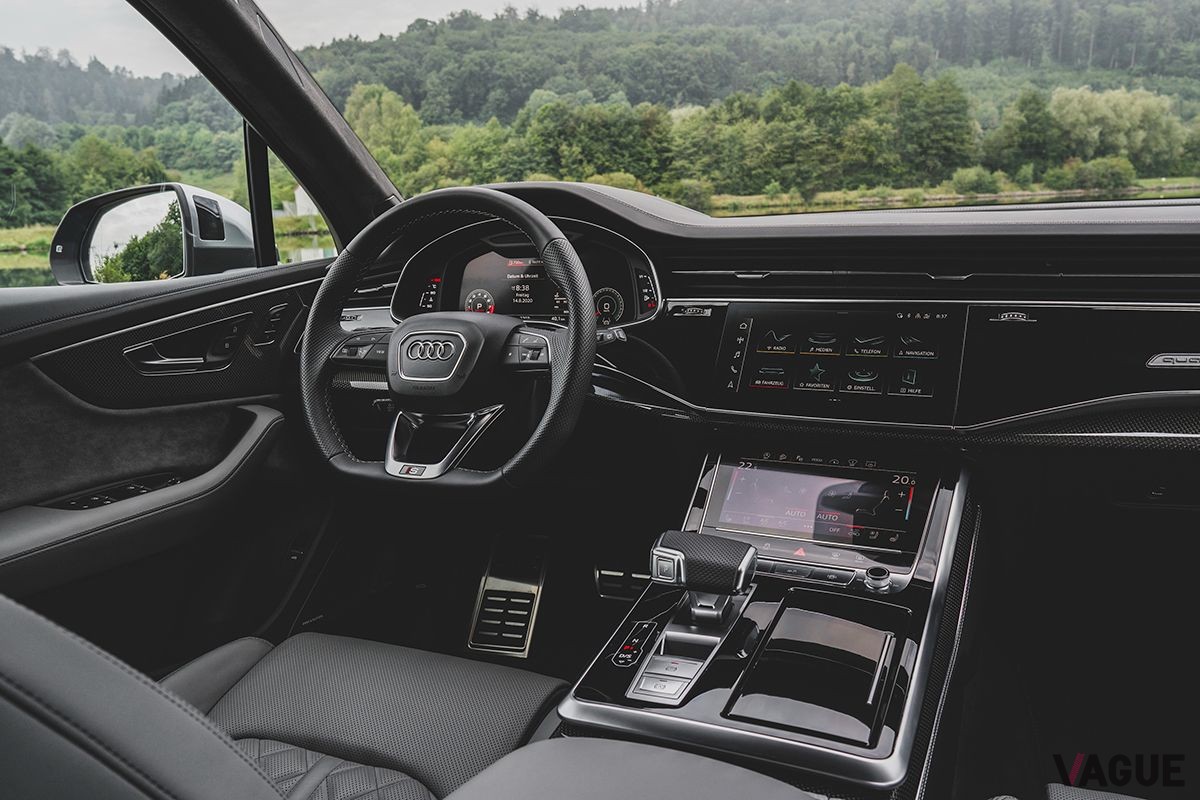 アウディ新型「SQ7」のインテリア