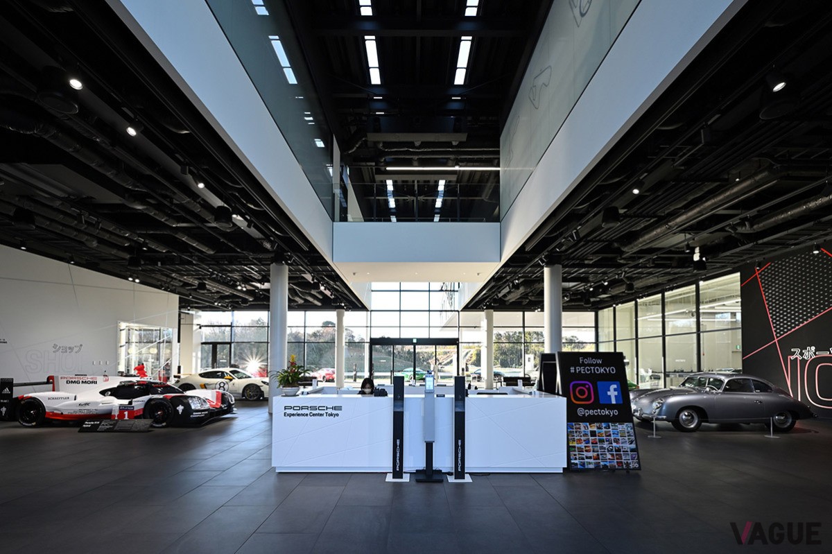 2021年10月に開業した「ポルシェ・エクスペリエンスセンター東京」。さまざまな体験プログラムが用意されている