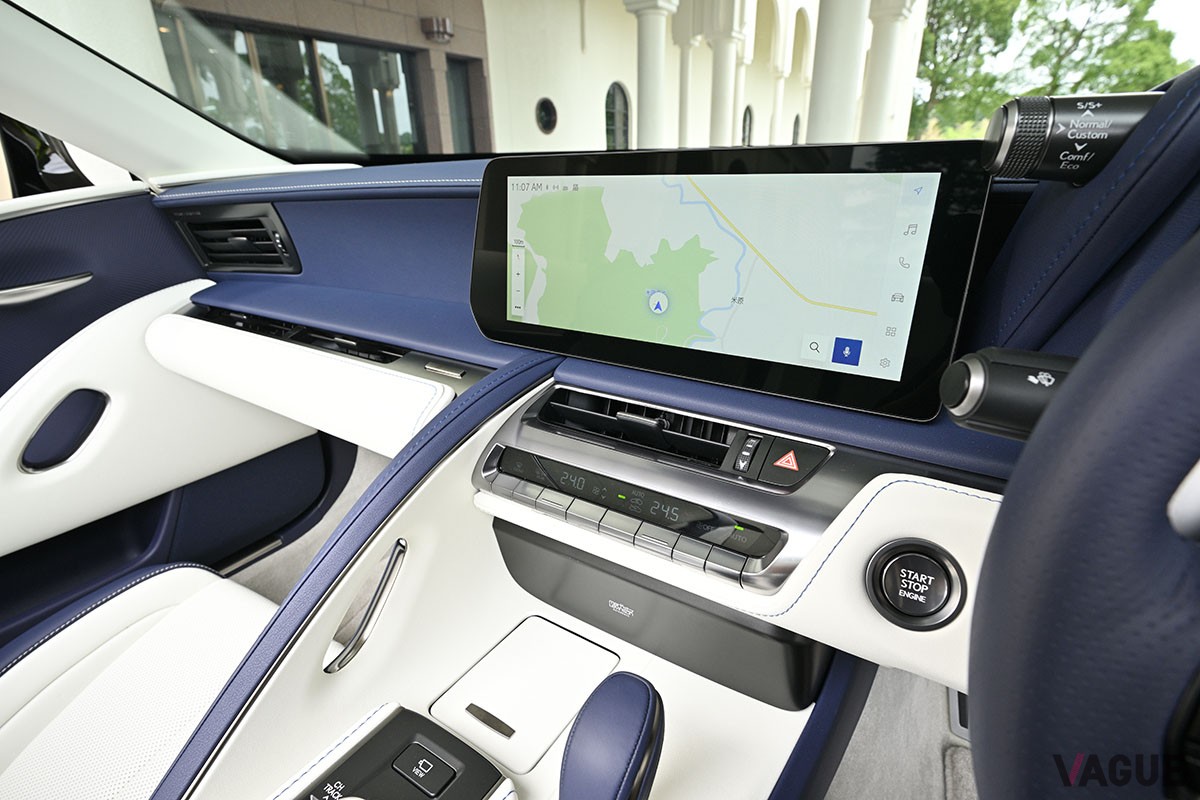 ムダと思える過剰さにこそ“ラグジュアリーさ”を感じられることを教えてくれたレクサス「LC500コンバーチブル」