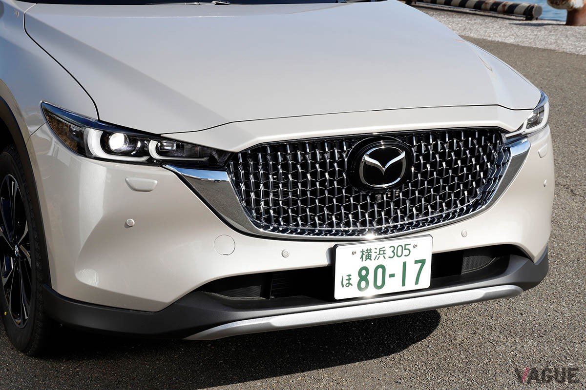 マツダが公式ホームページ上において、2023年12月をもって生産を終了すると正式発表した「CX-8」