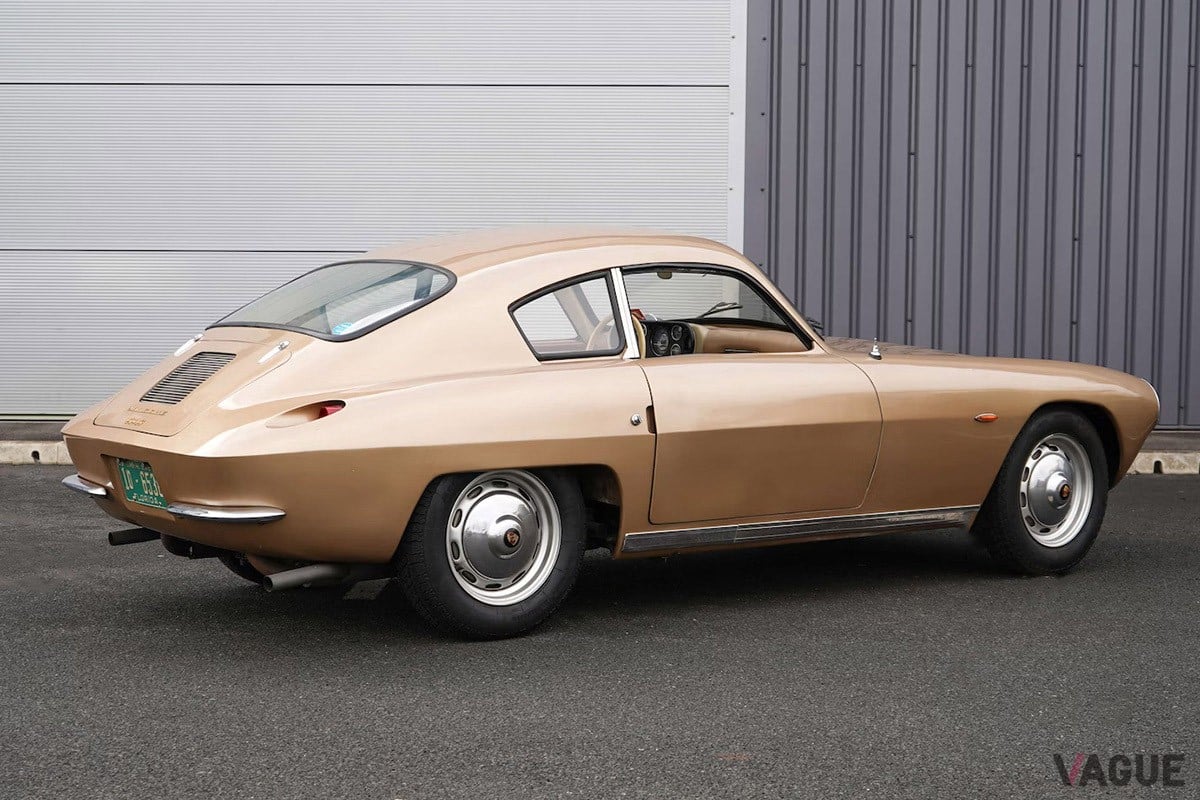 要メンテナンスとのことだが、塗装など外装は比較的良好な状態だ（C）Collectingcars.com