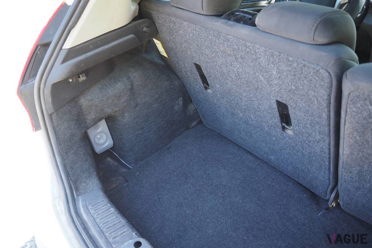 ラゲッジスペースはベースモデルと同レベルの空間が確保される（C）Craigslist