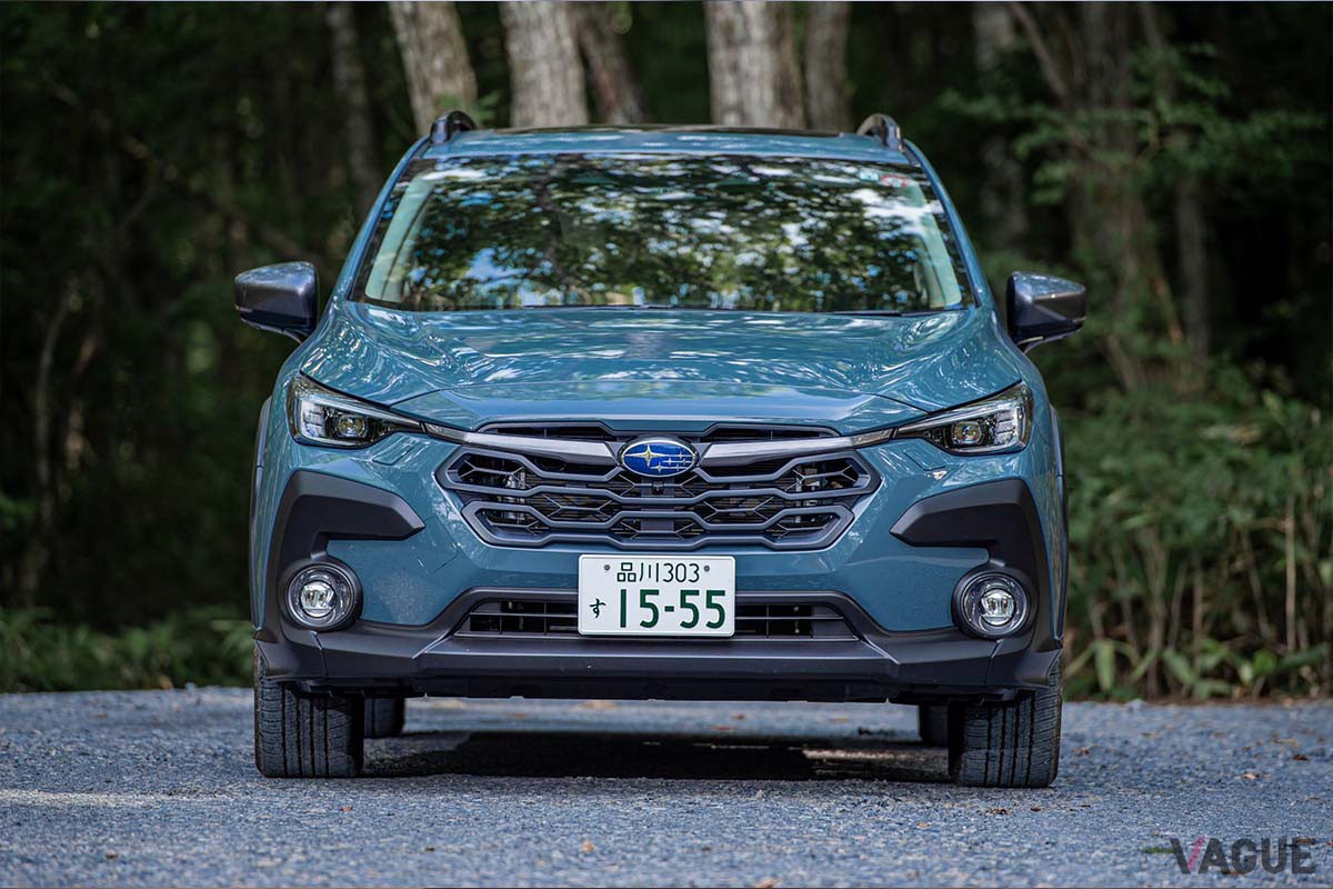 都市からフィールドへ軽快なドライバビリティで応えてくれるスバルの「クロストレック」（写真はオプション装着車の「クロストレック リミテッド」）