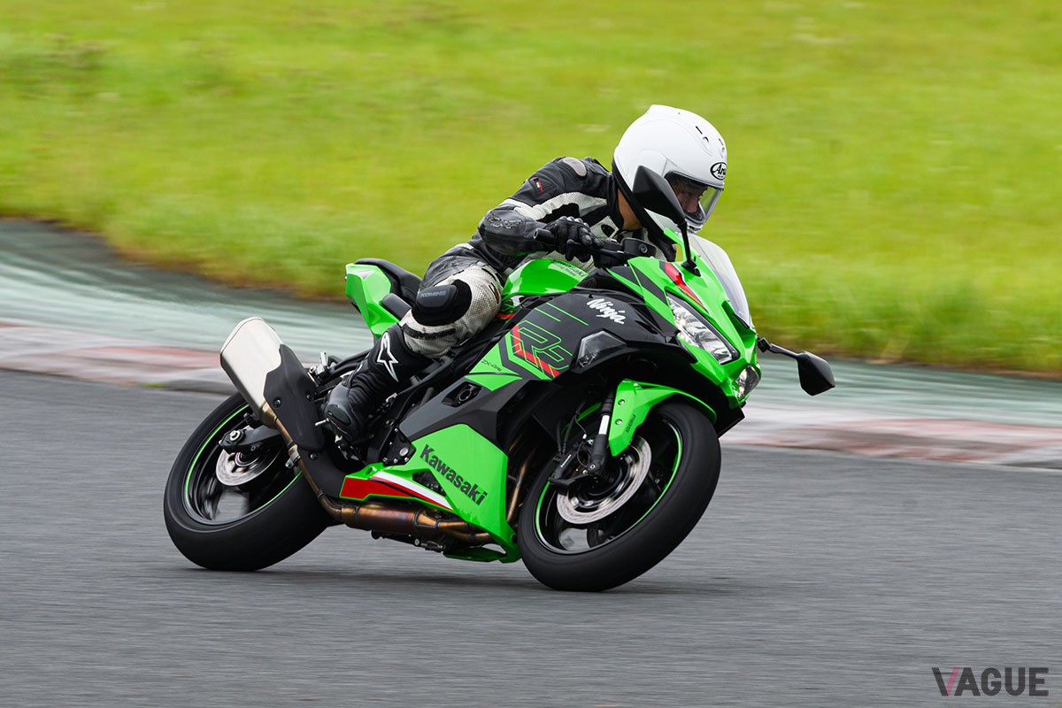 高性能かつ刺激的な走りを堪能させてくれるカワサキ「Ninja ZX-4RR KRT EDITION」