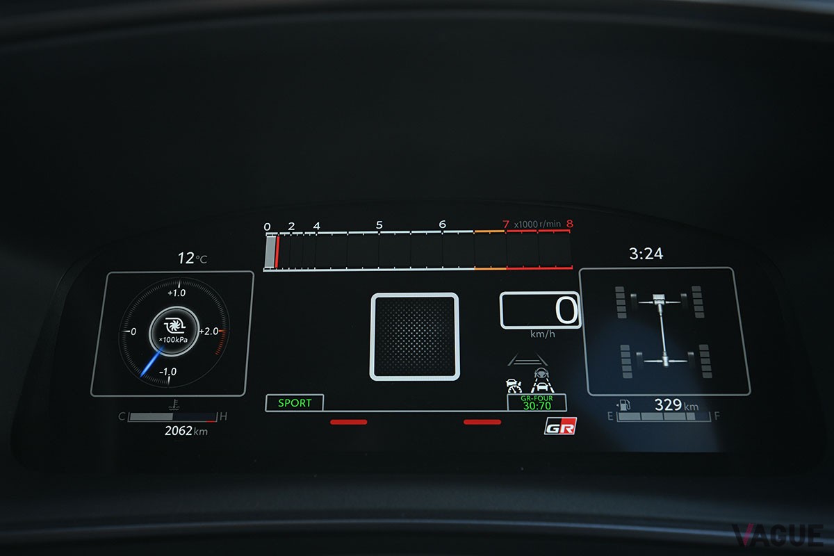 筆者が購入したトヨタ「GRカローラ」の「RZ」グレード