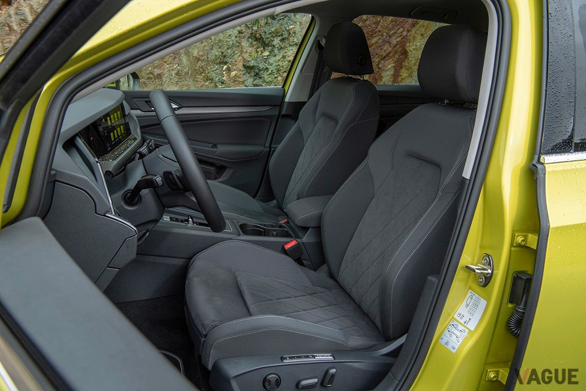欧州のベストセラーカー、VW「ゴルフ」の前席