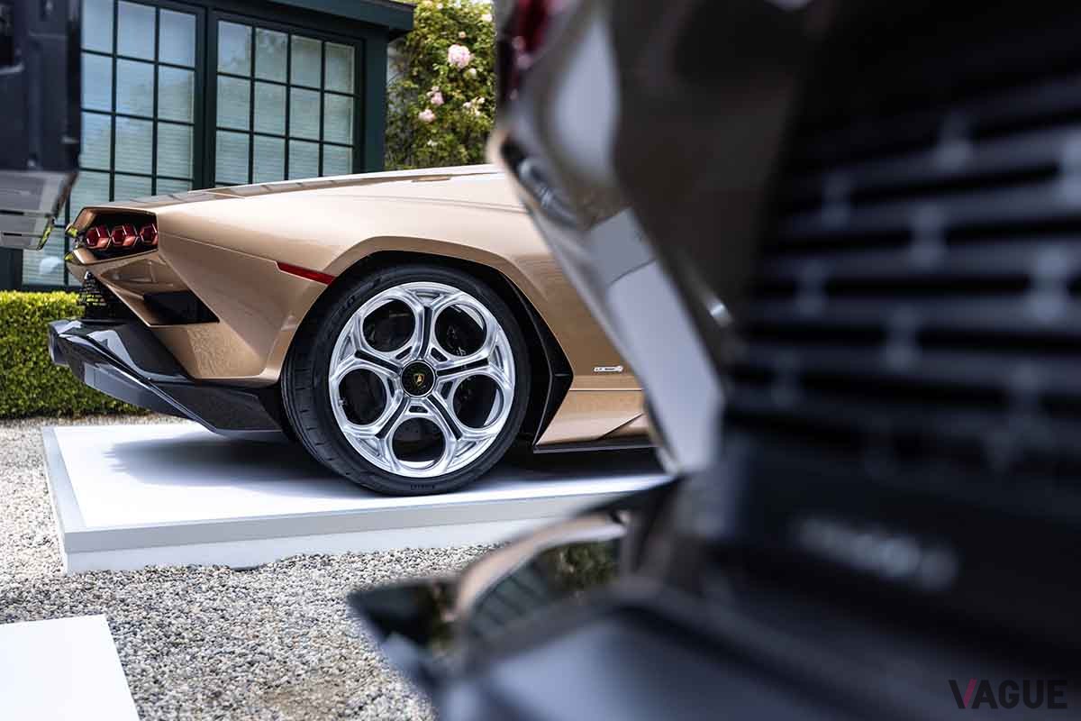 米国で最初に納車されたランボルギーニ新型「カウンタックLPI800−4」
