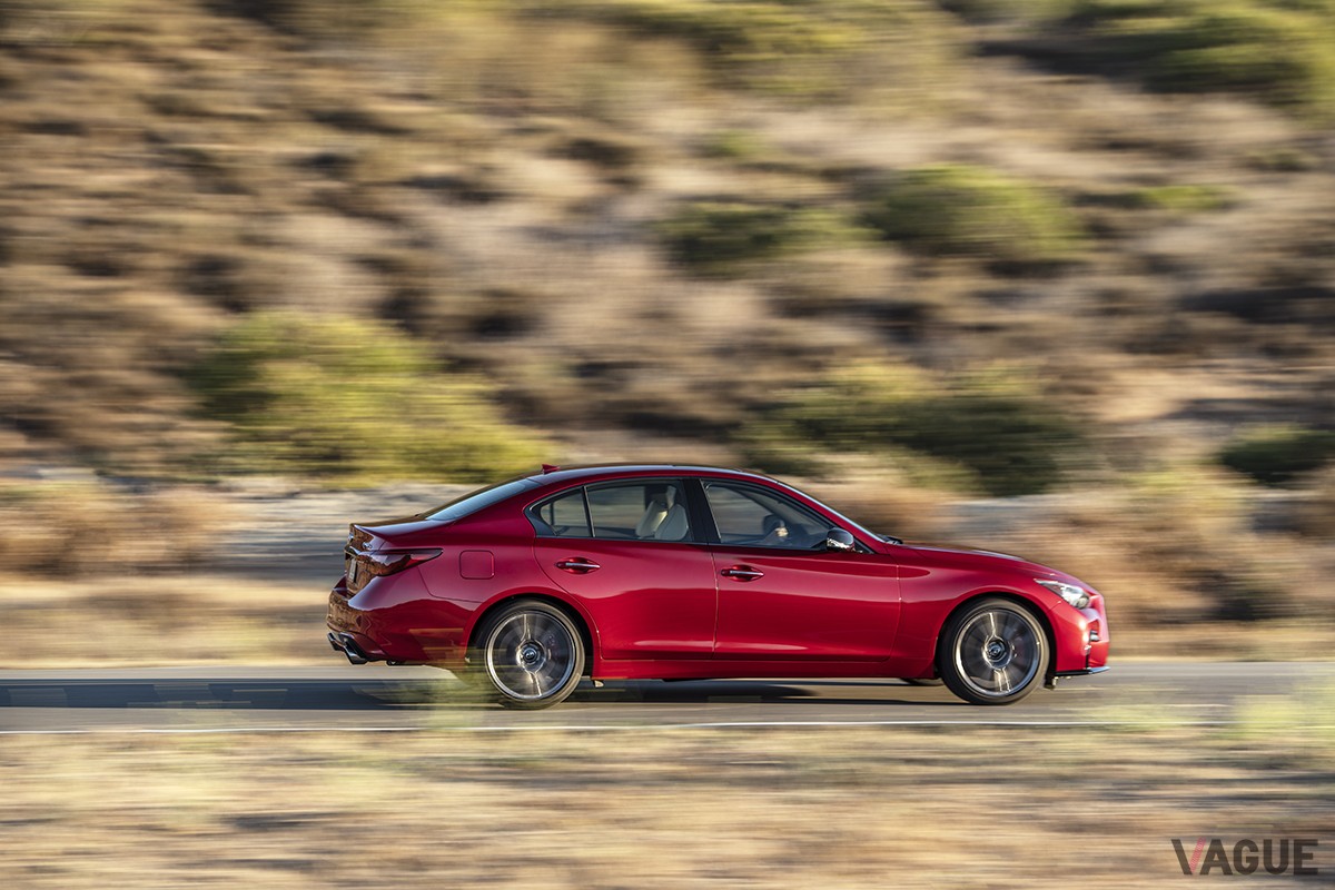 インフィニティ「Q50」2023年モデル