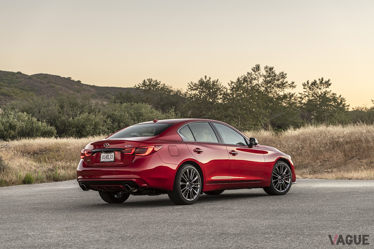 インフィニティ「Q50」2023年モデル