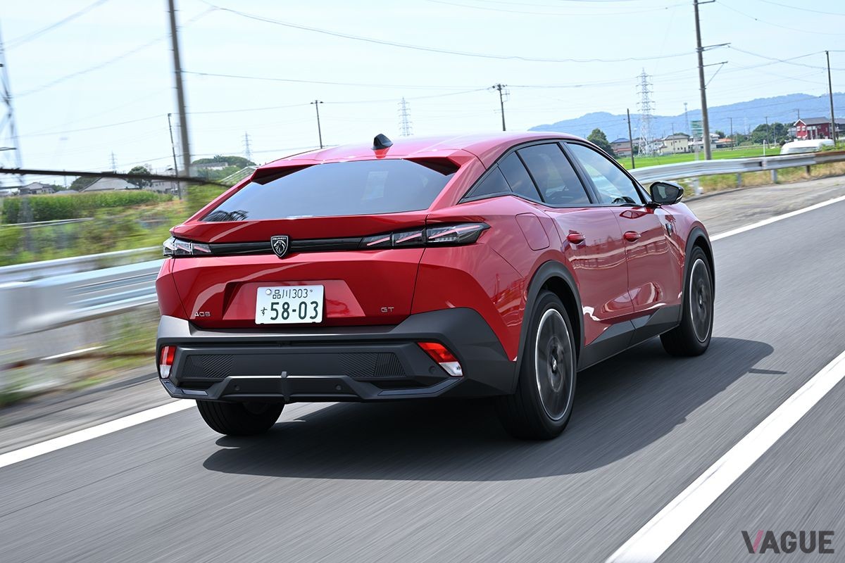 プジョー新型「408」