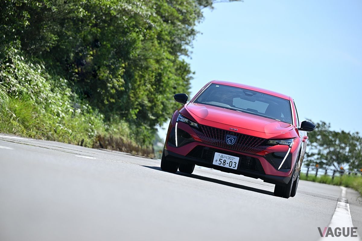 プジョー新型「408」