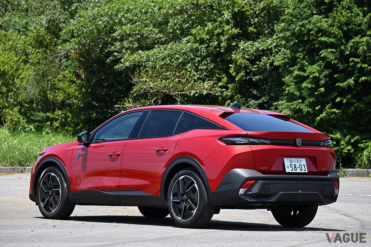 プジョー新型「408」