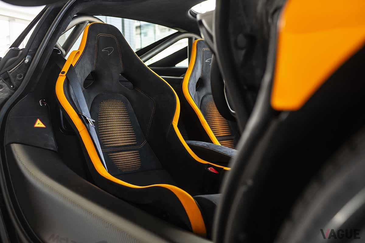 日本初公開されたマクラーレン新型「750Sクーペ」のインテリア
