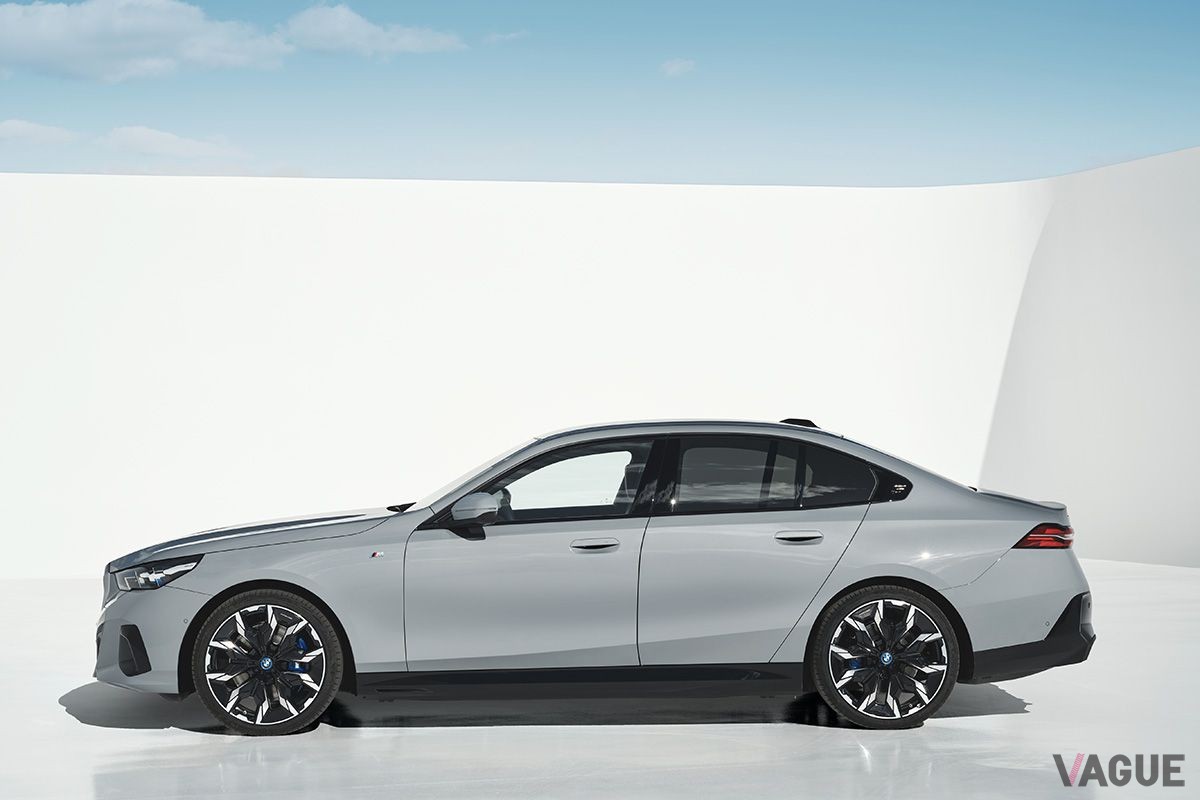 BMW新型「5シリーズセダン」
