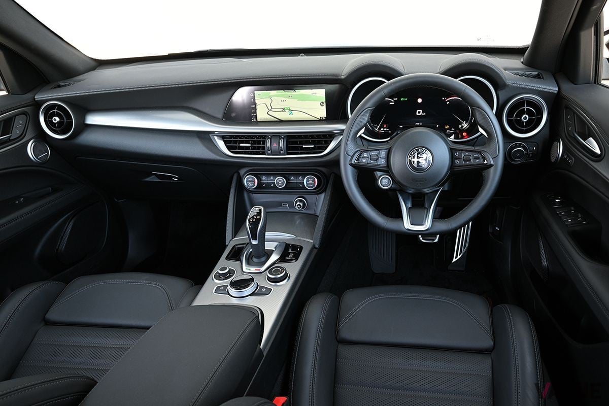 アルファ ロメオの歴史で初となるSUVが「ステルヴィオ」