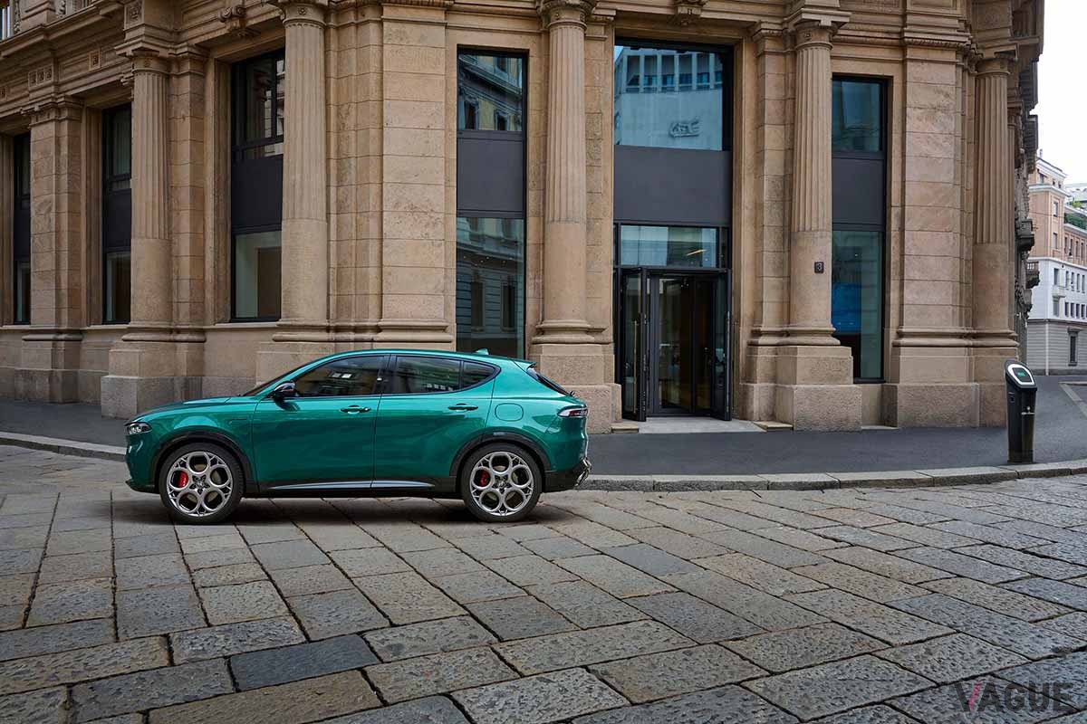 アルファ ロメオ新型「トナーレPHEV Q4」