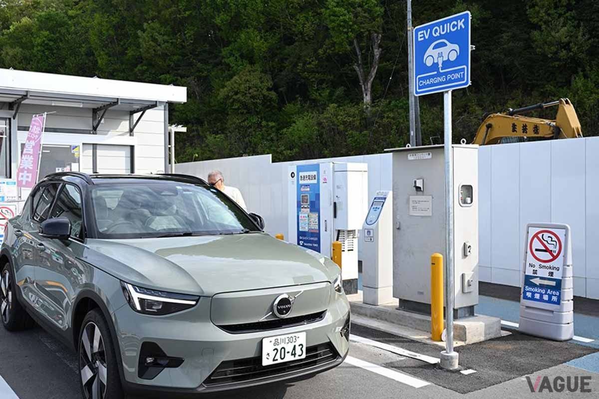 輸入車EVは続々と日本で発売されている。写真はボルボ「XC40リチャージ」