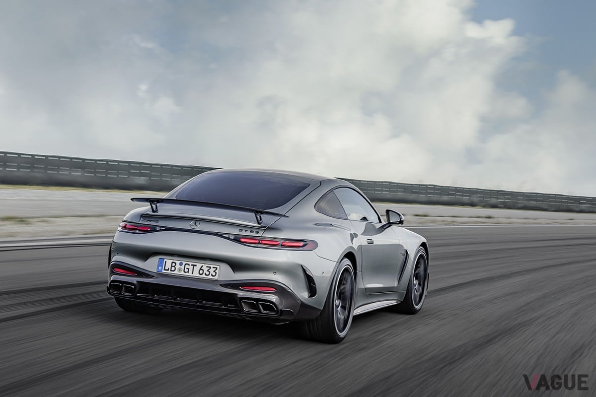 世界初公開された新型メルセデスAMG「GT 2ドア」