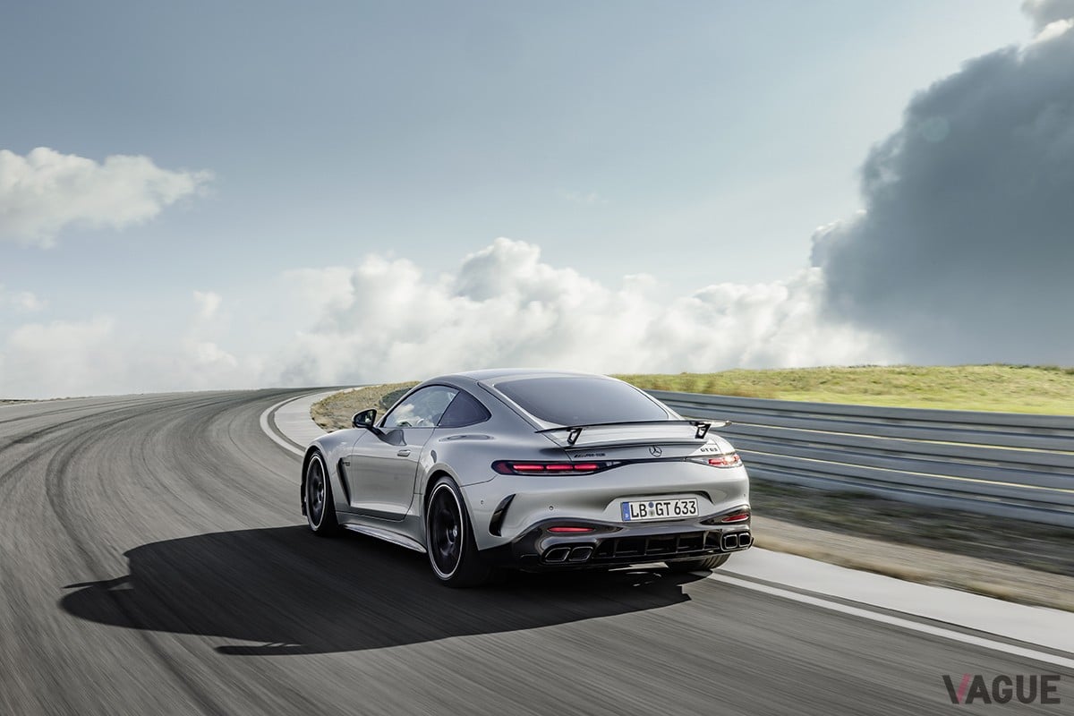 世界初公開された新型メルセデスAMG「GT 2ドア」