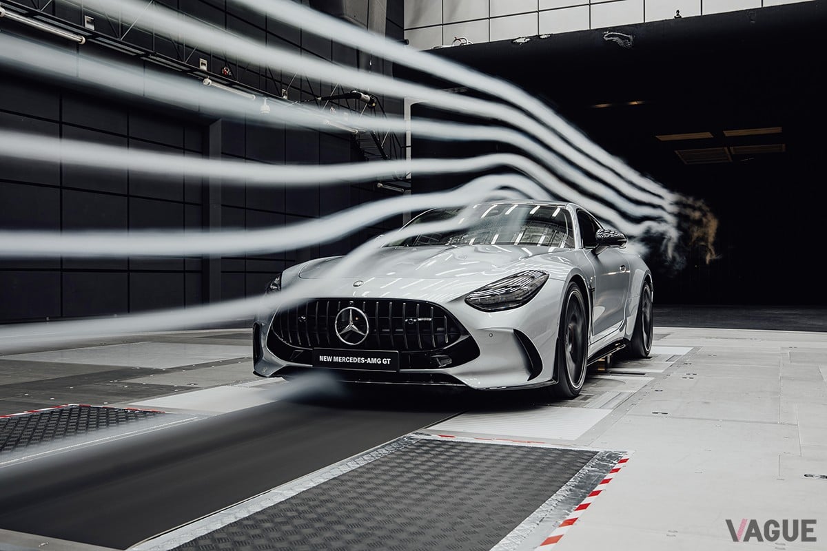 世界初公開された新型メルセデスAMG「GT 2ドア」