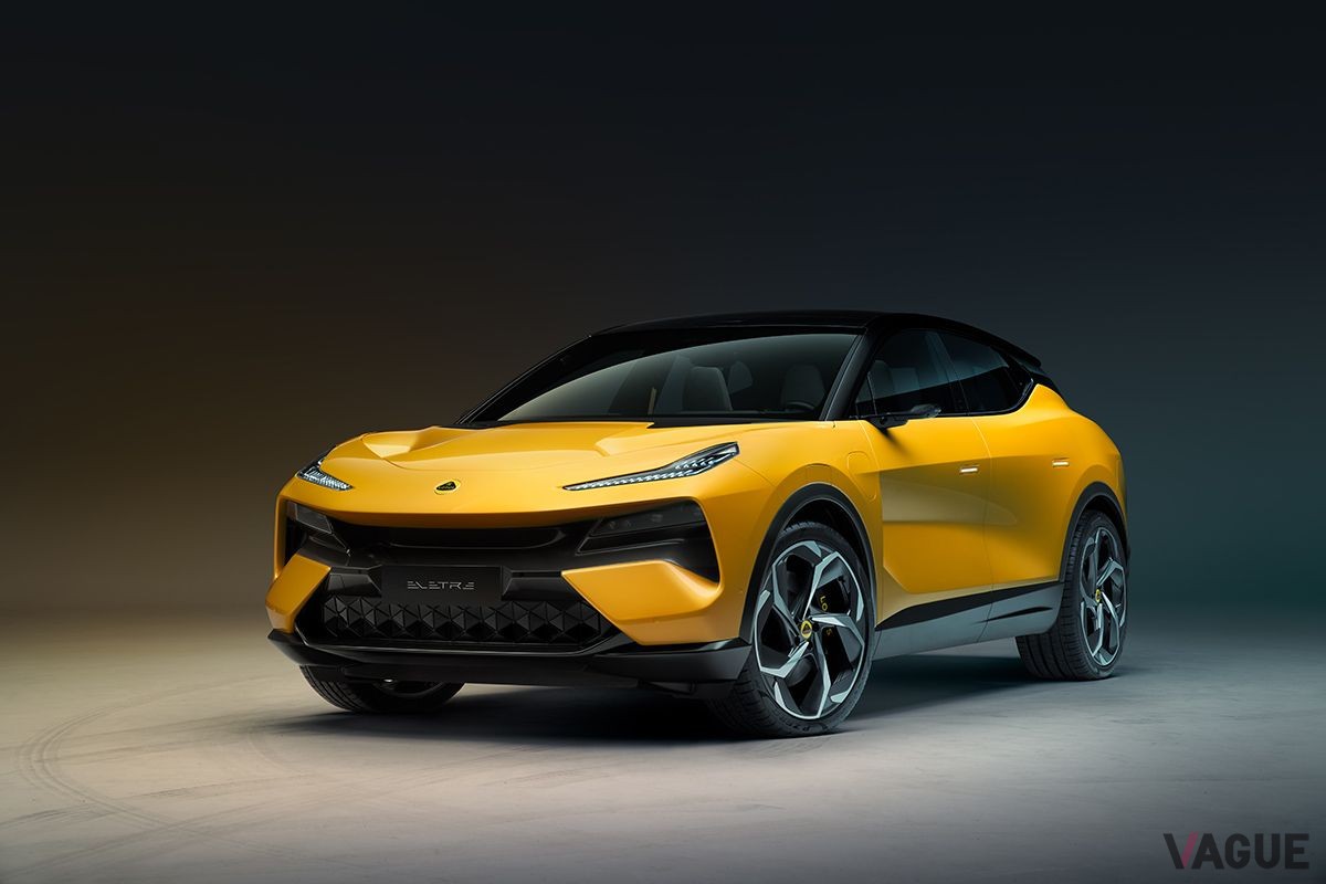 モントレー・カー・ウィーク2023で米国初公開されたロータスのSUV「エレトレ」