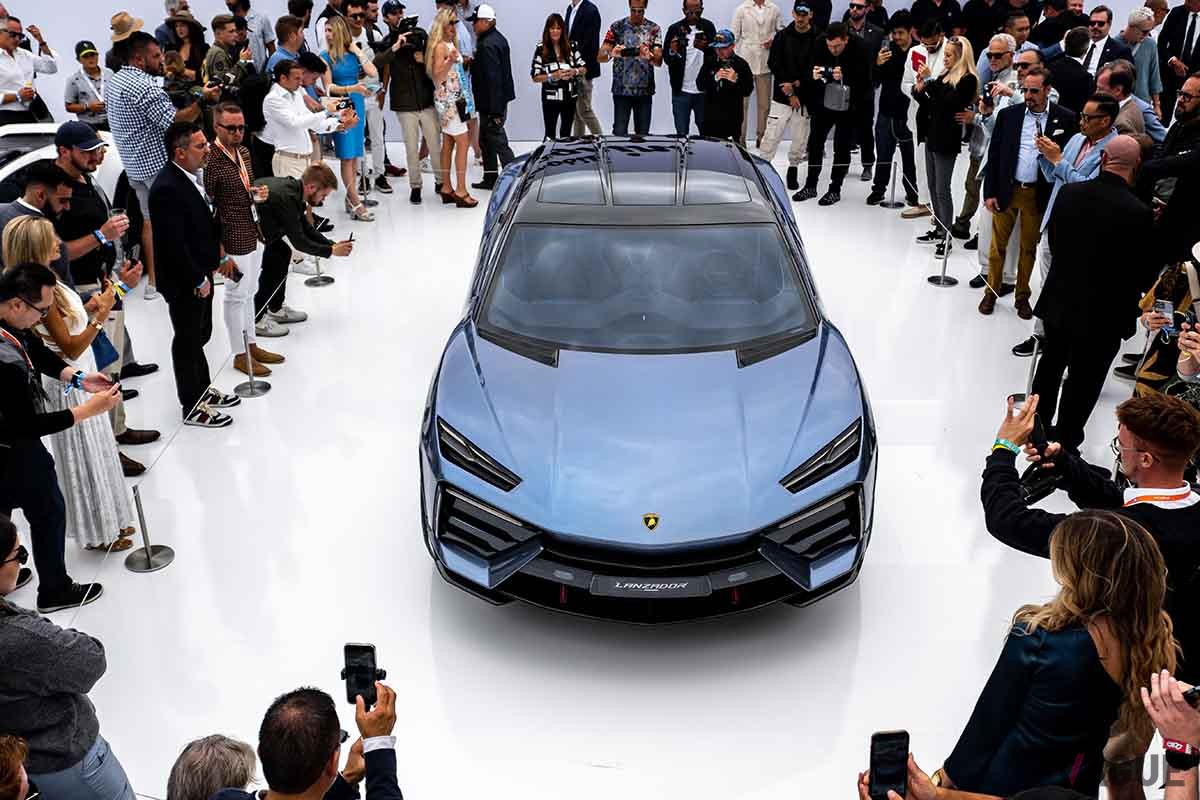 モントレー・カーウィーク2023で世界初公開されたランボルギーニ新型「ランザドール」