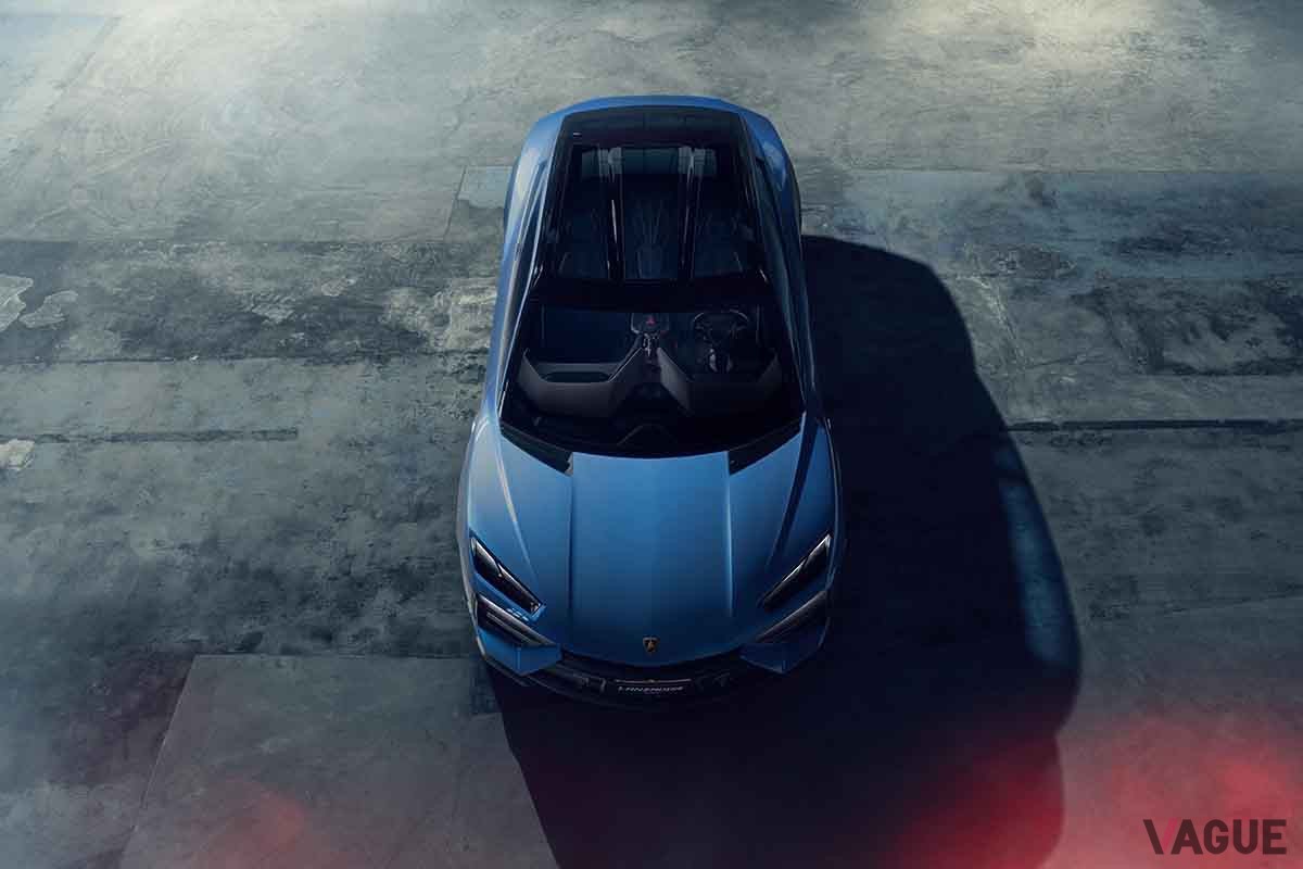 世界初公開されたランボルギーニ新型「ランザドール」