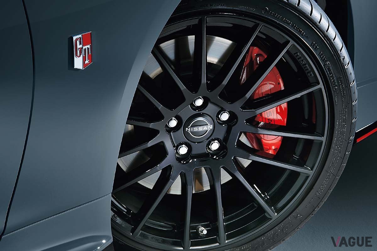 2023年秋に発売された日産「スカイラインNISMO」