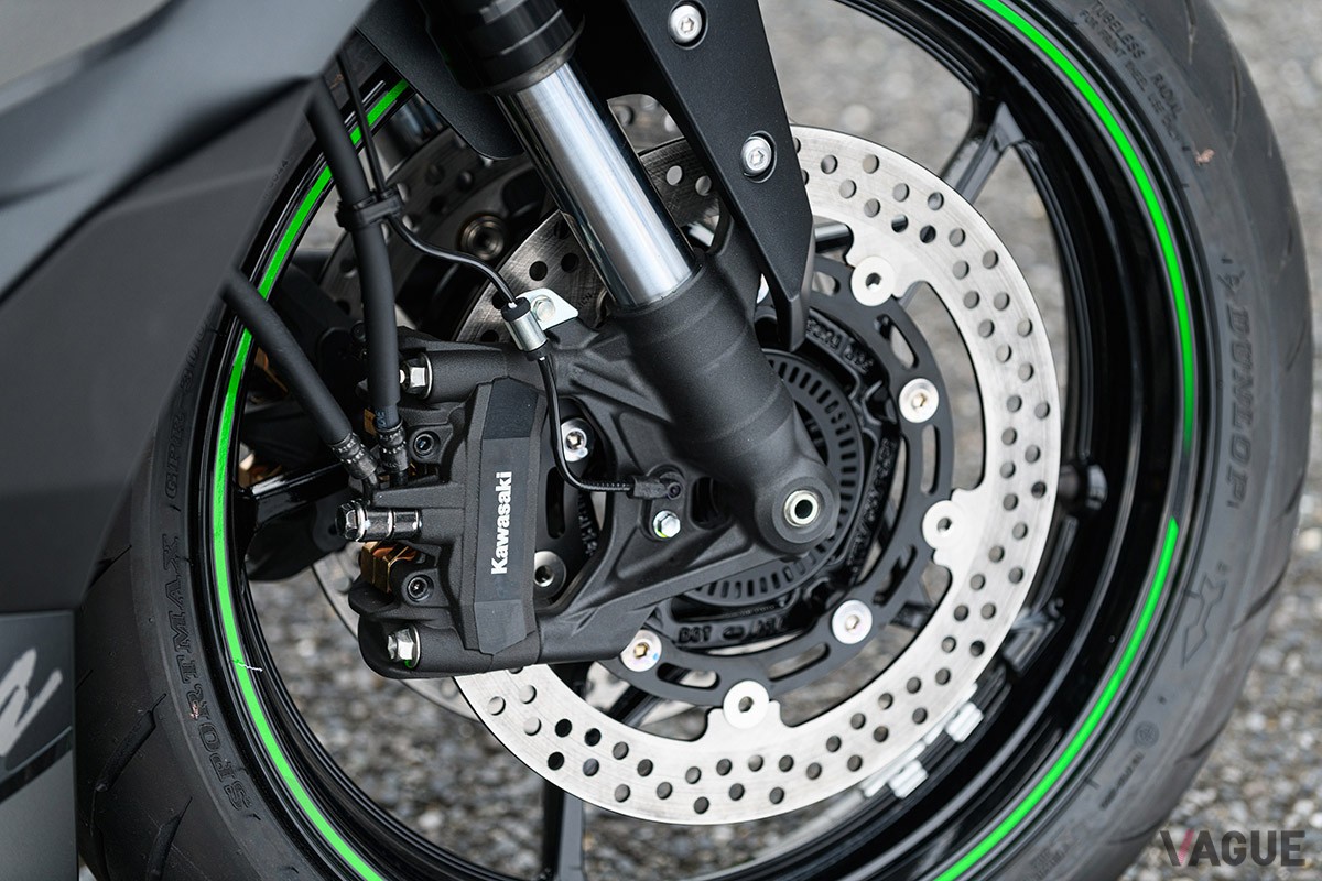 カワサキ新型「Ninja ZX-4R SE」