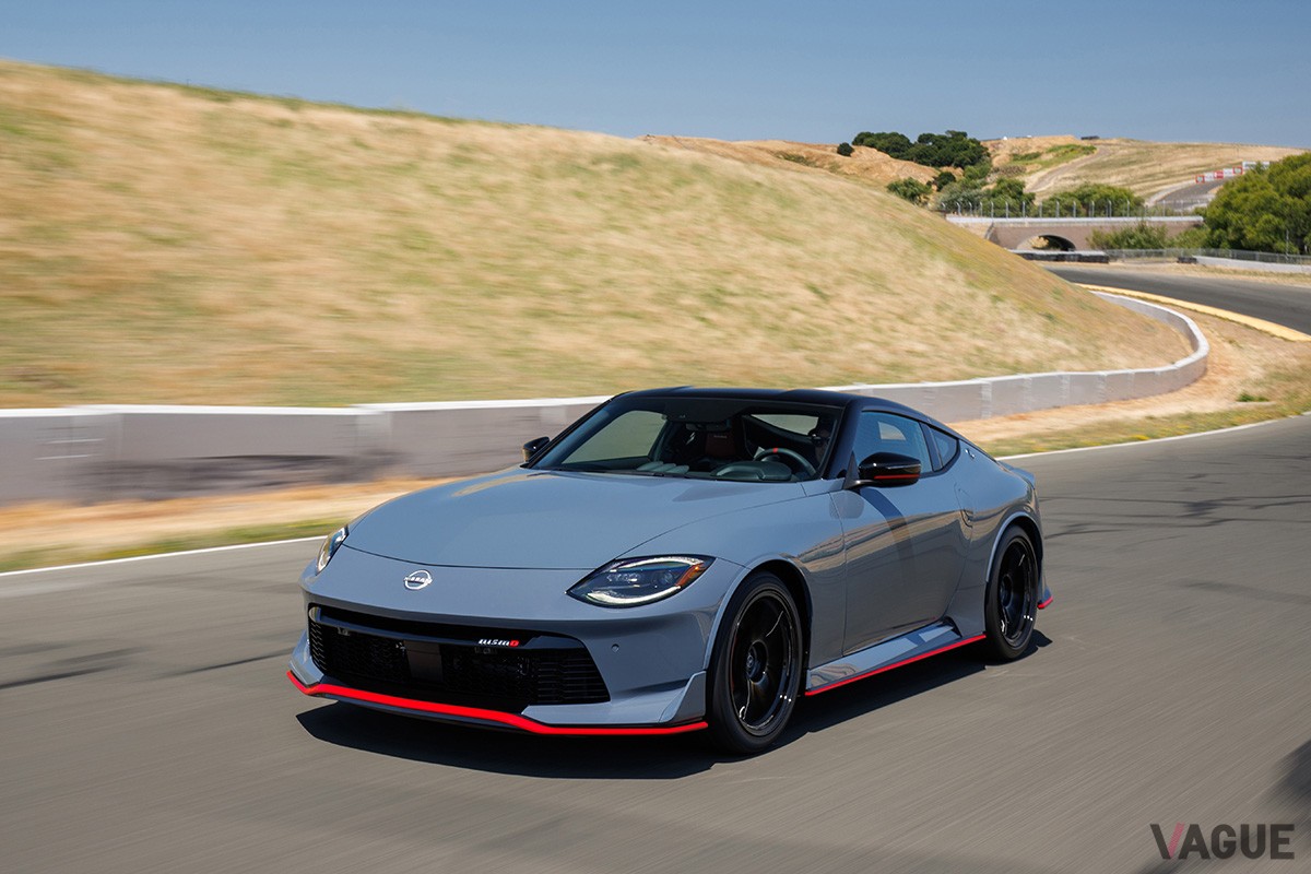 RZ34型をベースとするハイパフォーマンスモデル日産 新型「フェアレディZ NISMO」（写真は北米仕様）