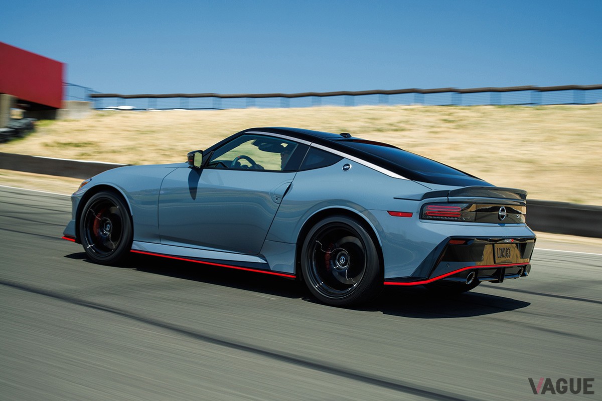RZ34型をベースとするハイパフォーマンスモデル日産 新型「フェアレディZ NISMO」（写真は北米仕様）