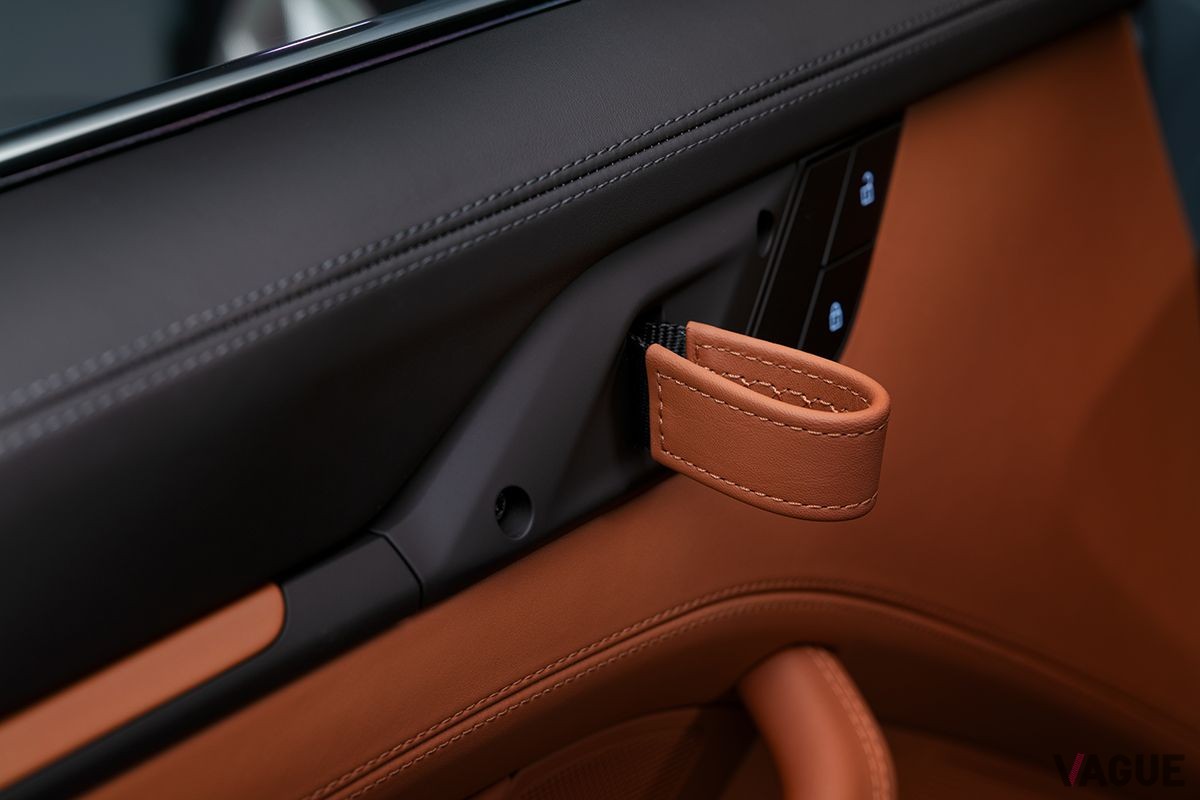 ポルシェの限定車「911S／T」のインテリア