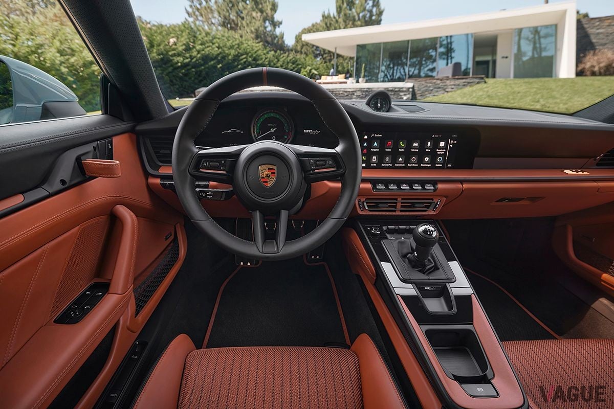 ポルシェの限定車「911S／T」のインテリア