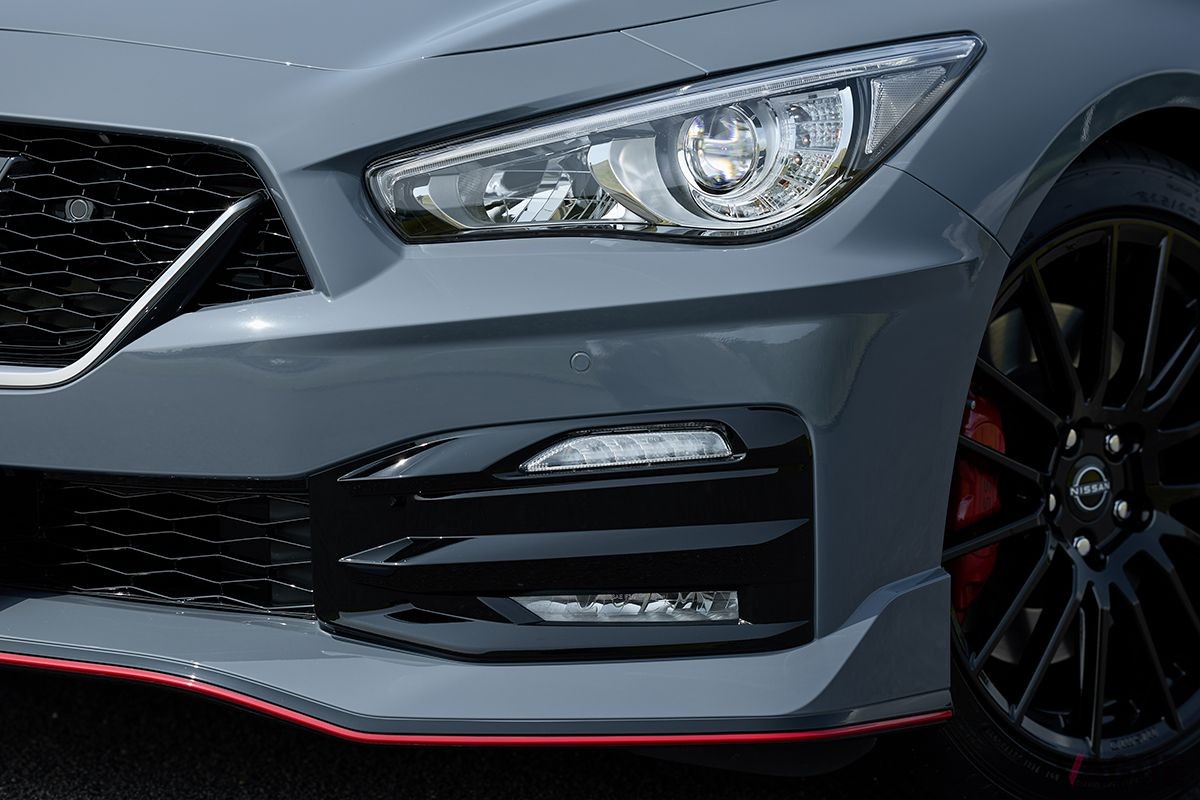 2023年秋に発売された日産「スカイラインNISMO」