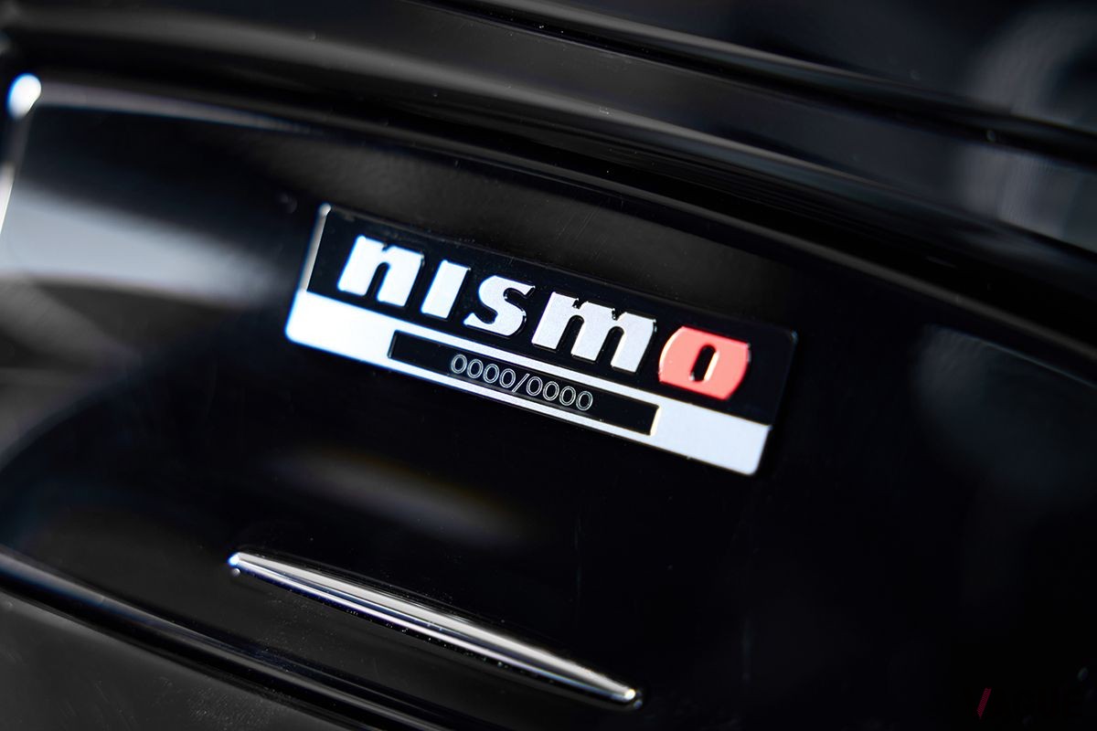 2023年秋に発売された日産「スカイラインNISMO」のインテリア