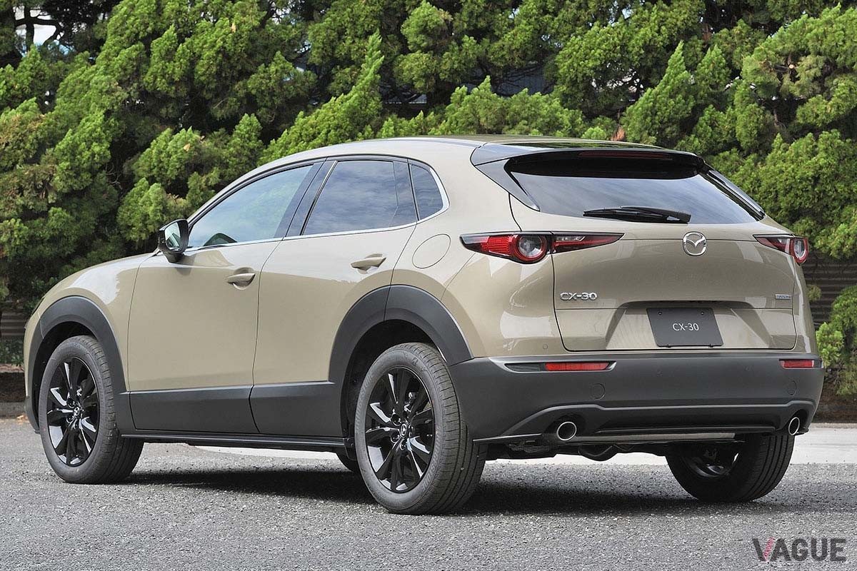 快適＆安全装備が充実したマツダ新型「CX-30」に新設定された特別仕様車「レトロスポーツエディション」