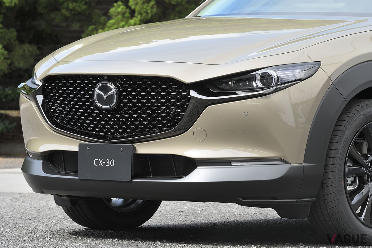 快適＆安全装備が充実したマツダ新型「CX-30」に新設定された特別仕様車「レトロスポーツエディション」