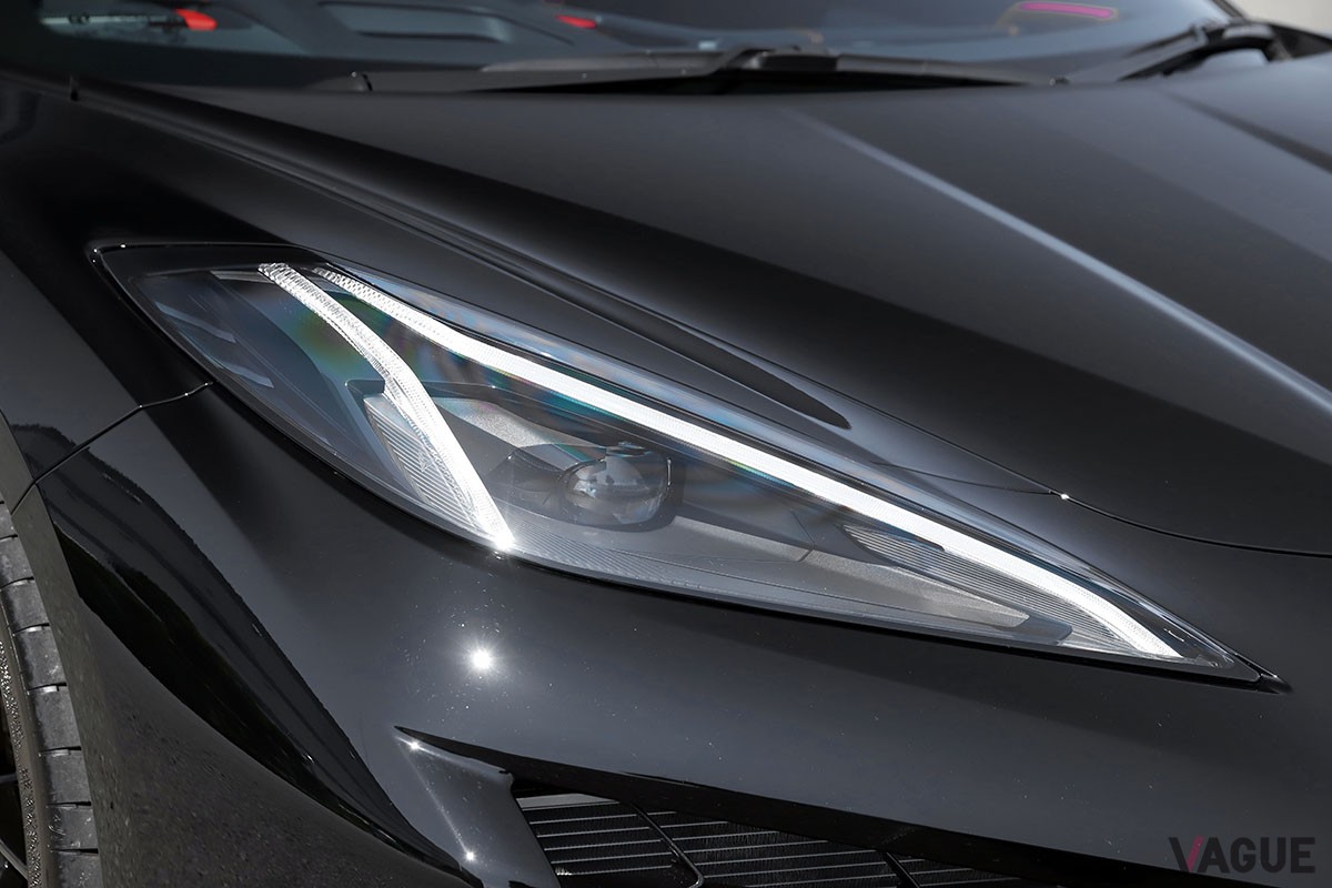 レーシングカーと基本設計が同じ5.5リッターV型8気筒エンジンが強烈な走りを味わわせてくれるシボレー「コルベットZ06」