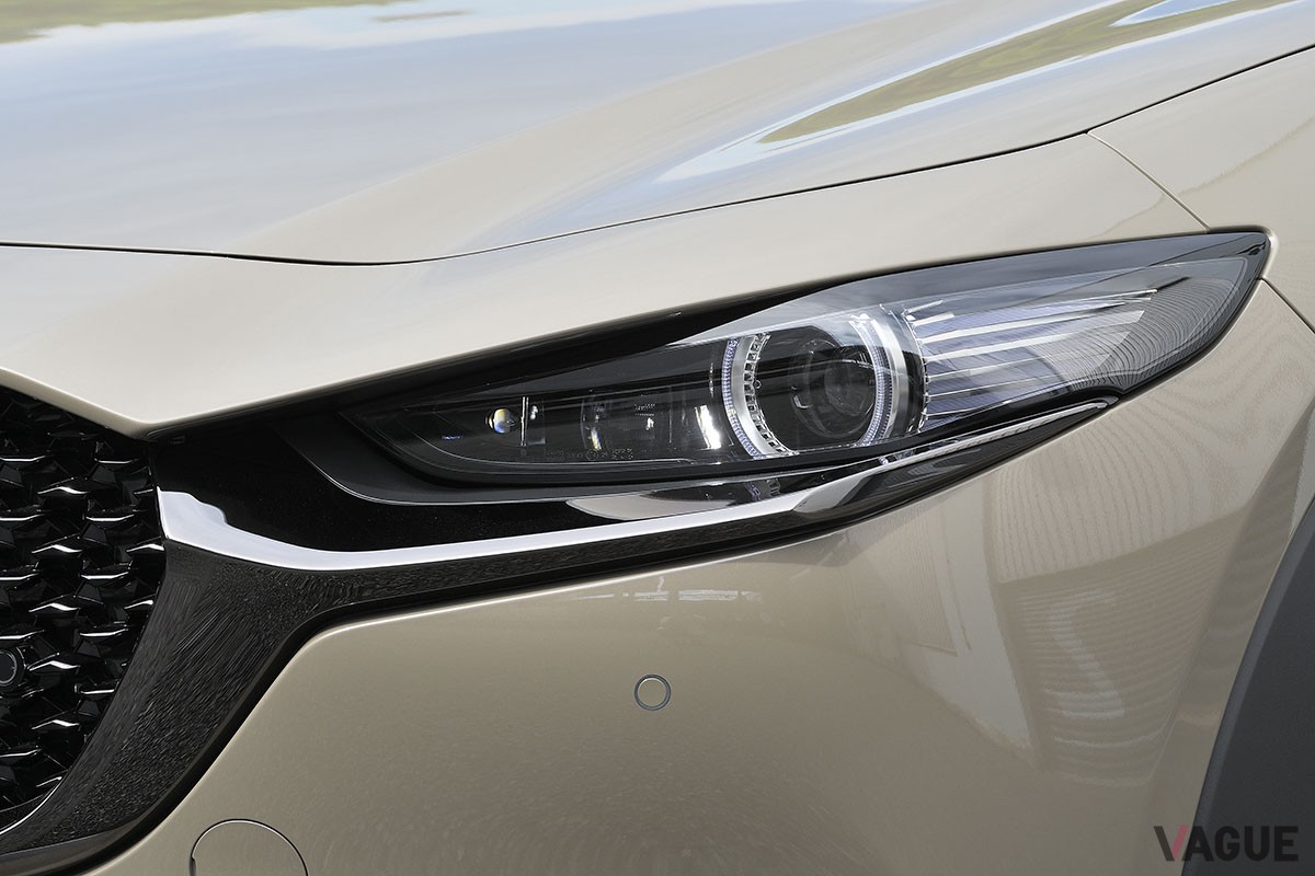 快適＆安全装備が充実したマツダ新型「CX-30」に新設定された特別仕様車「レトロスポーツエディション」