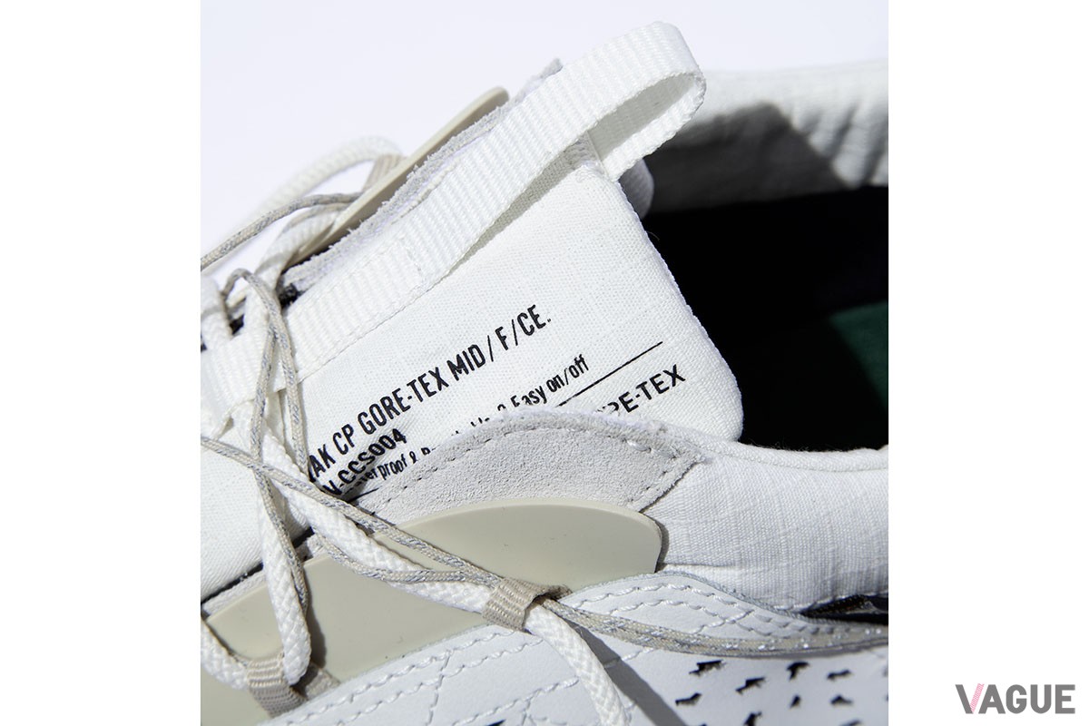 エフシーイーとコンバース キャンピング サプライのコラボ第3弾として、ローカットの防水シューズ「QAK CP GORE-TEX MID / F/CE.」が登場