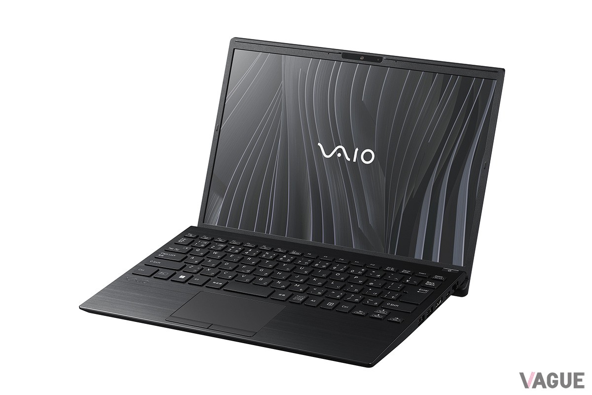 こだわりの機能とデザインをA4ファイル相当のコンパクトボディに凝縮