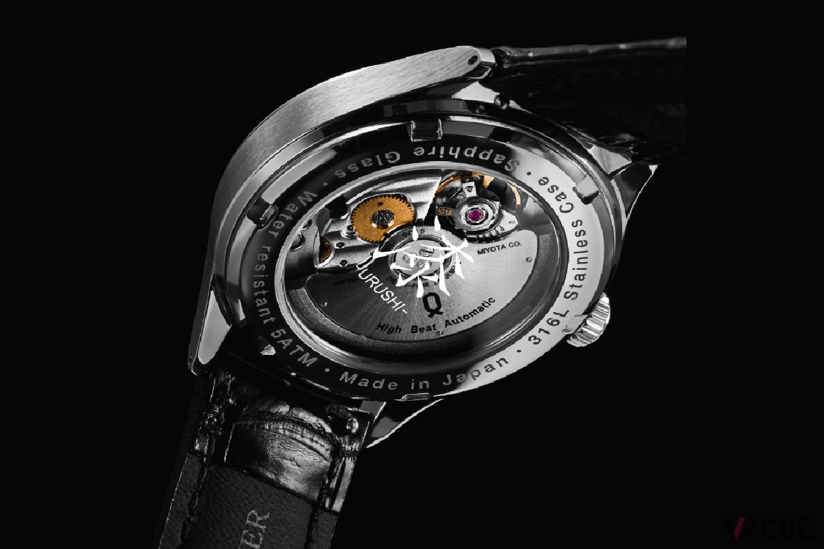メイド・イン・ジャパンにこだわるメーカーズ ウォッチ ノットらしく、日本の伝統工芸である“漆塗り”と“蒔絵”で仕上げた文字板が美しい新作時計「漆 金銀重ね」