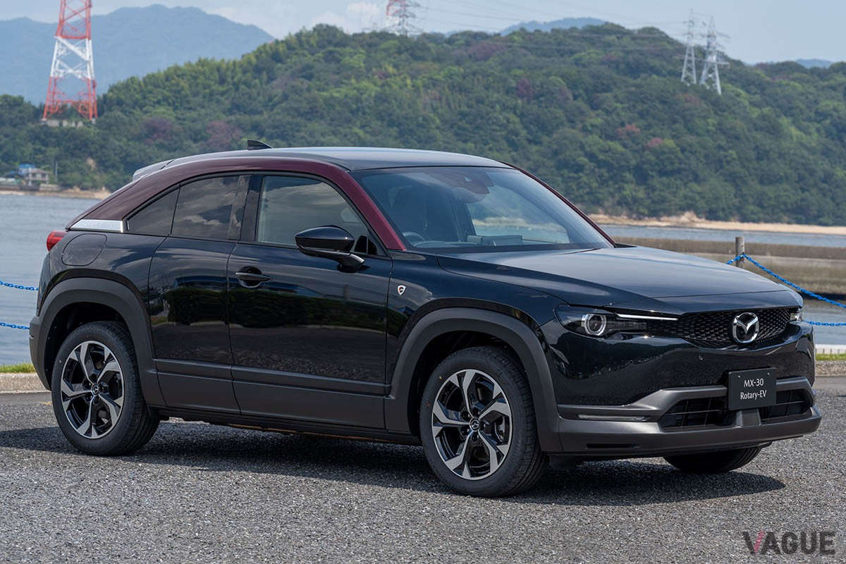 ロータリーエンジンの復活（＝Return）を記念したマツダ「MX-30 ロータリーEV」の特別仕様車「エディションR」