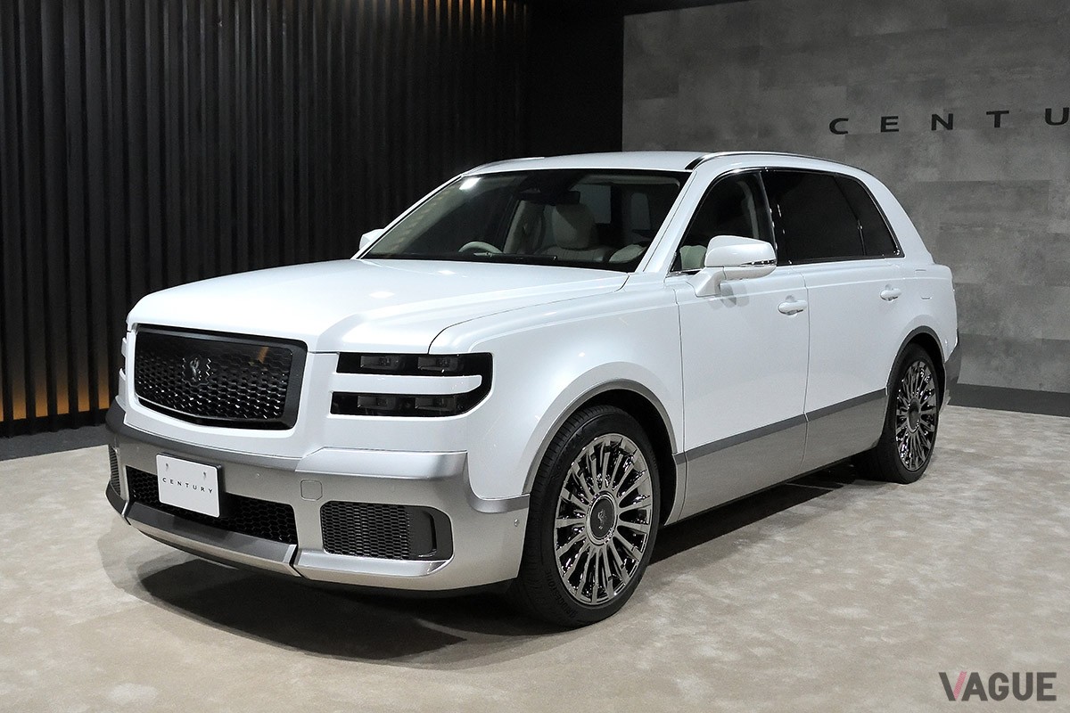 使い勝手のいいラゲッジスペースなど、ユーティリティも充実したトヨタ新型「センチュリー」