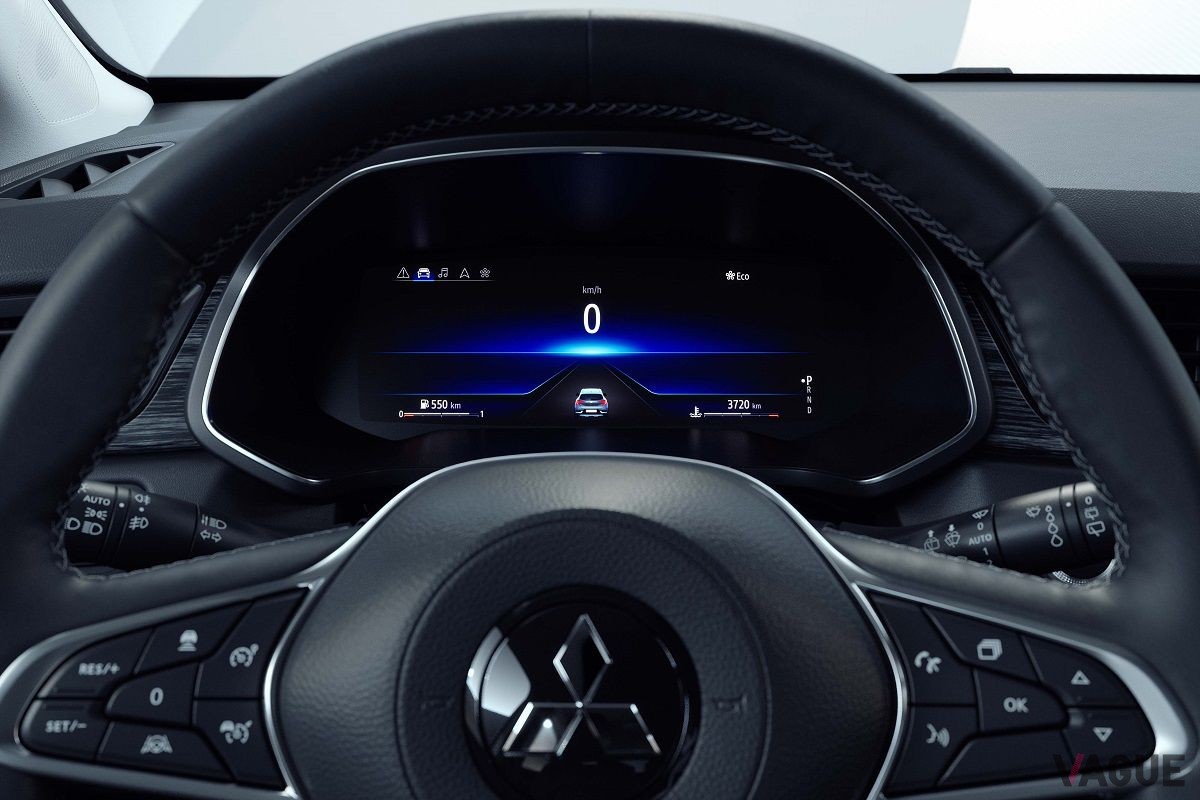 世界初公開された三菱新型「ASX」のインテリア