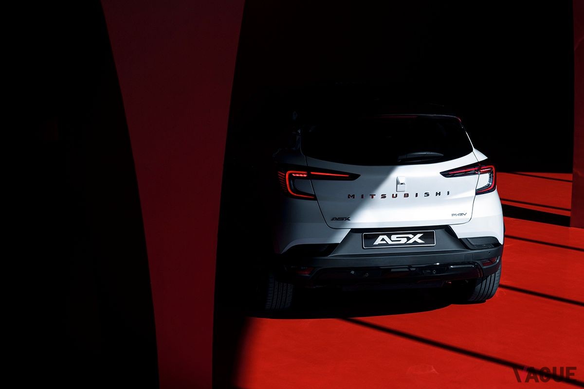 世界初公開された三菱新型「ASX」